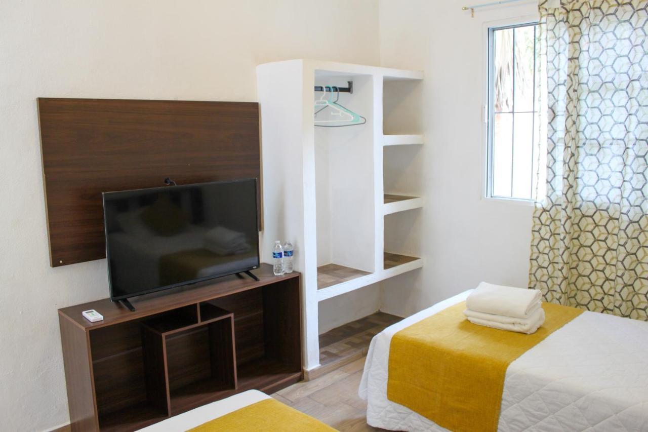 Rooms In Cancun Airport Extérieur photo