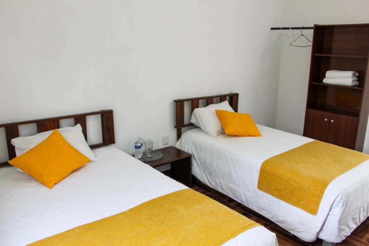 Rooms In Cancun Airport Extérieur photo